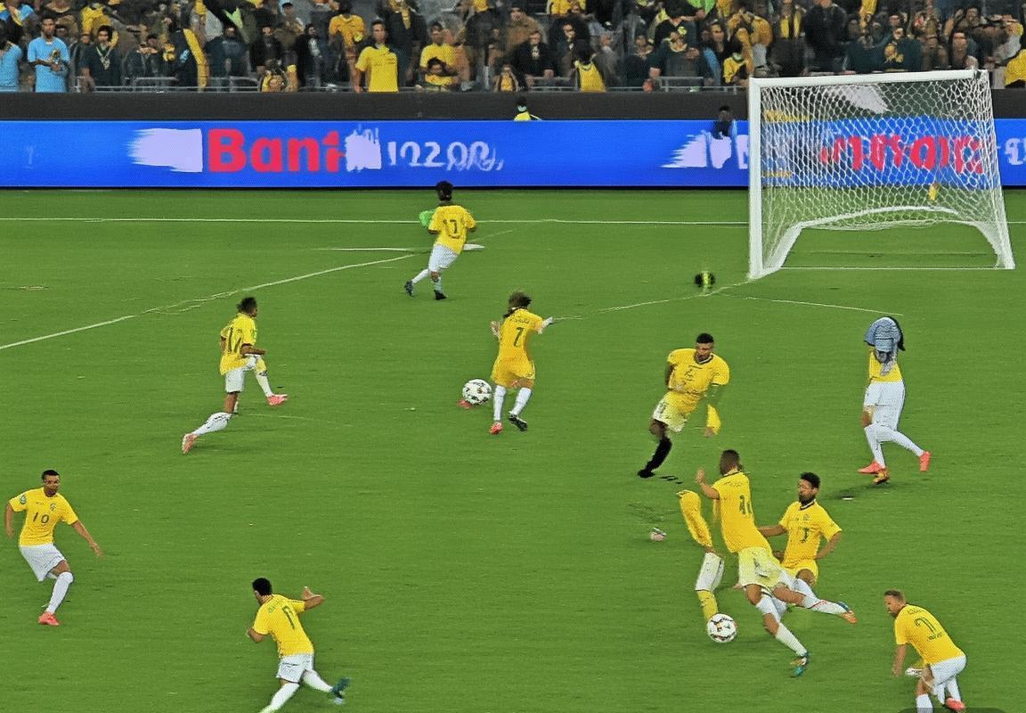 巴西卡塔尔友谊赛：激情对决，足球盛宴回顾(图4)